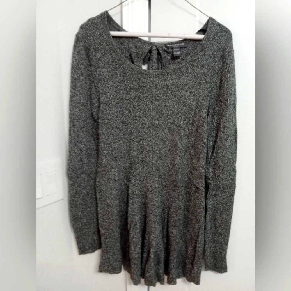 Maternity clothing